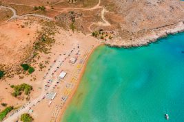 La spiaggia dorata di Agathi