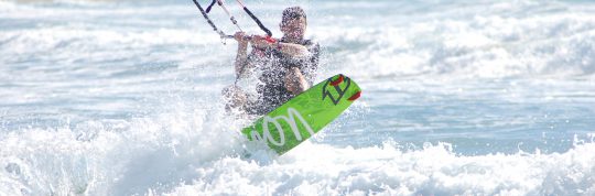 Prassonissi, la spiaggia dei due mari, paradiso dei surfisti